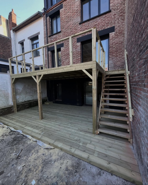Service de pose - terrasse avec étage