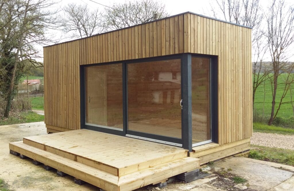 Studio jardin extérieur bois sur mesure