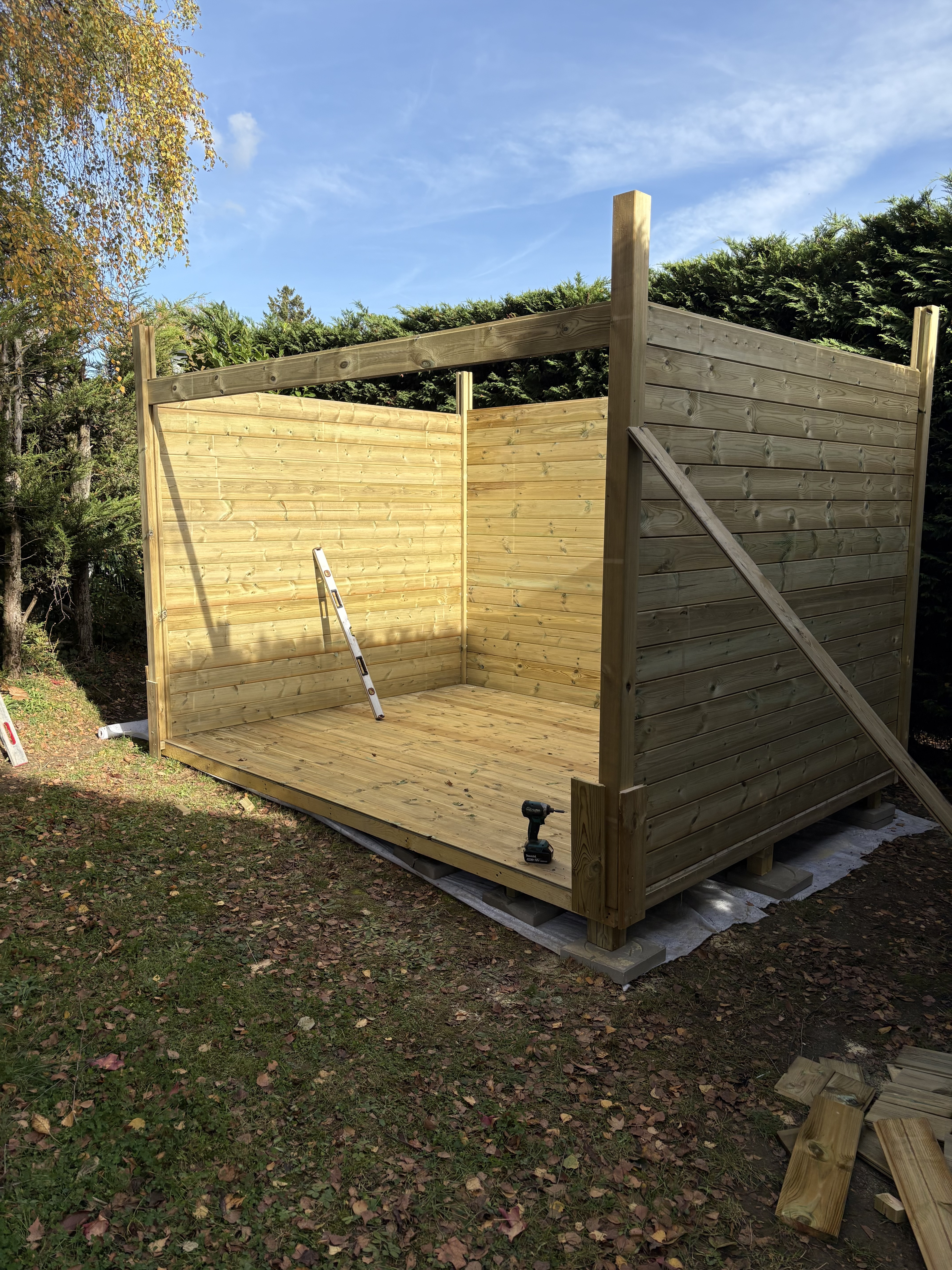 Abri de jardin bois sur mesure — chantier client Abri Français
