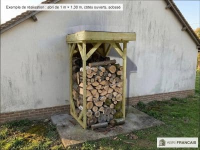 Abri à bûches 1 m × 1,30 m – mise en situation