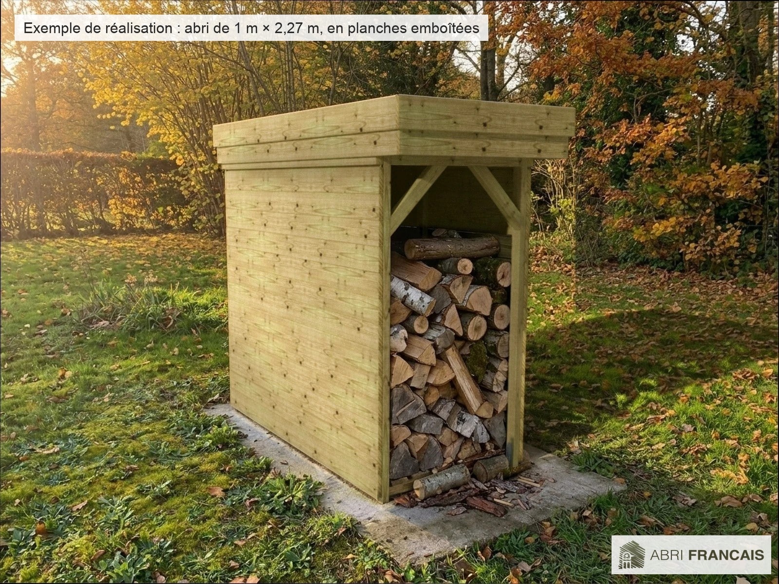 Abri à bûches 1 m × 2,27 m, adossé – mise en situation