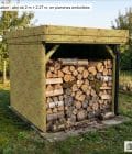 Abri à bûches 2 m × 2,27 m, adossé, avec gouttière – mise en situation