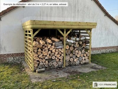 Abri à bûches 3 m × 2,27 m – mise en situation