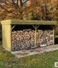 Abri à bûches 4 m × 2,27 m, avec gouttière – mise en situation